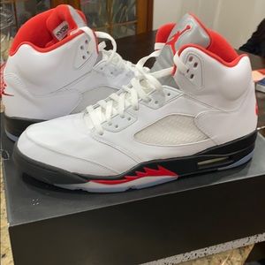 Jordan 5 retro fire red
